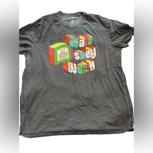Disney” Walt Disney World” Colorful Logo Light Grey TShirt in Size XXL!